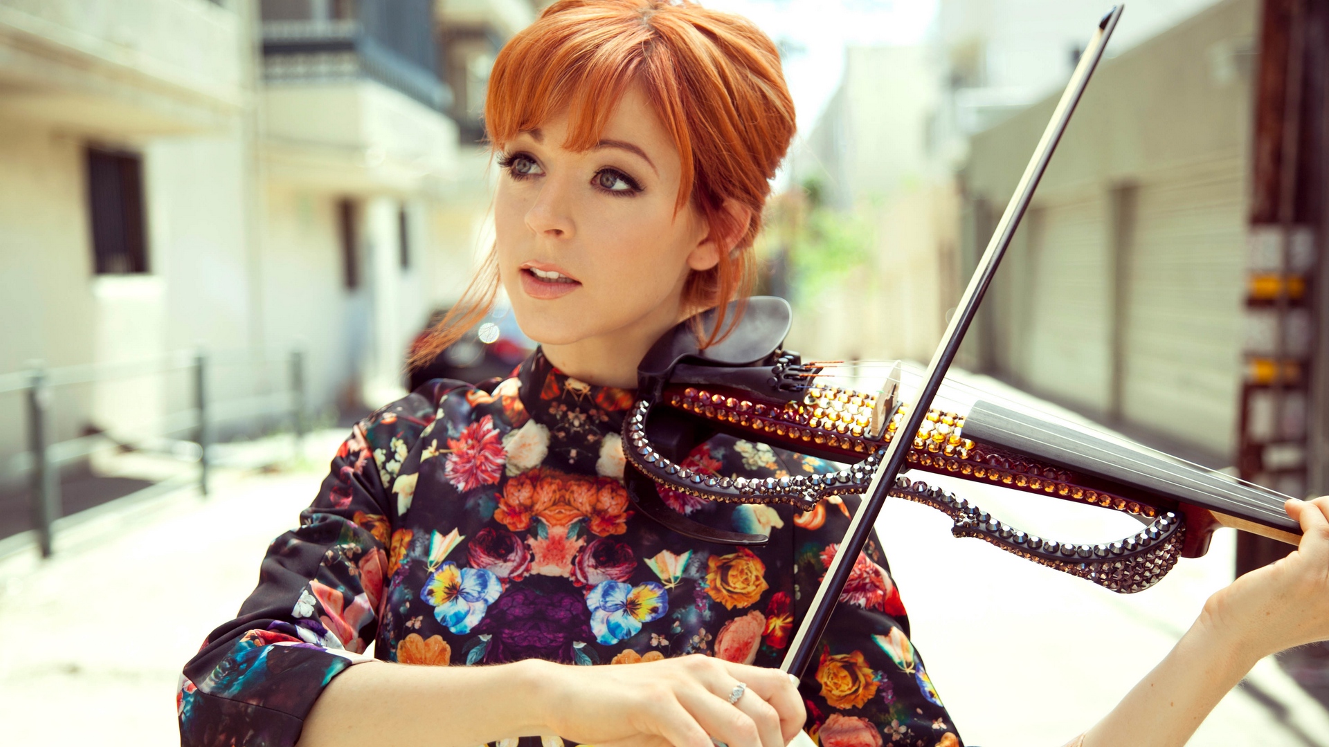 Burma Forskel Preference Top TV Song: Phantom of the Opera Medley by Lindsey Stirling - Tunefind