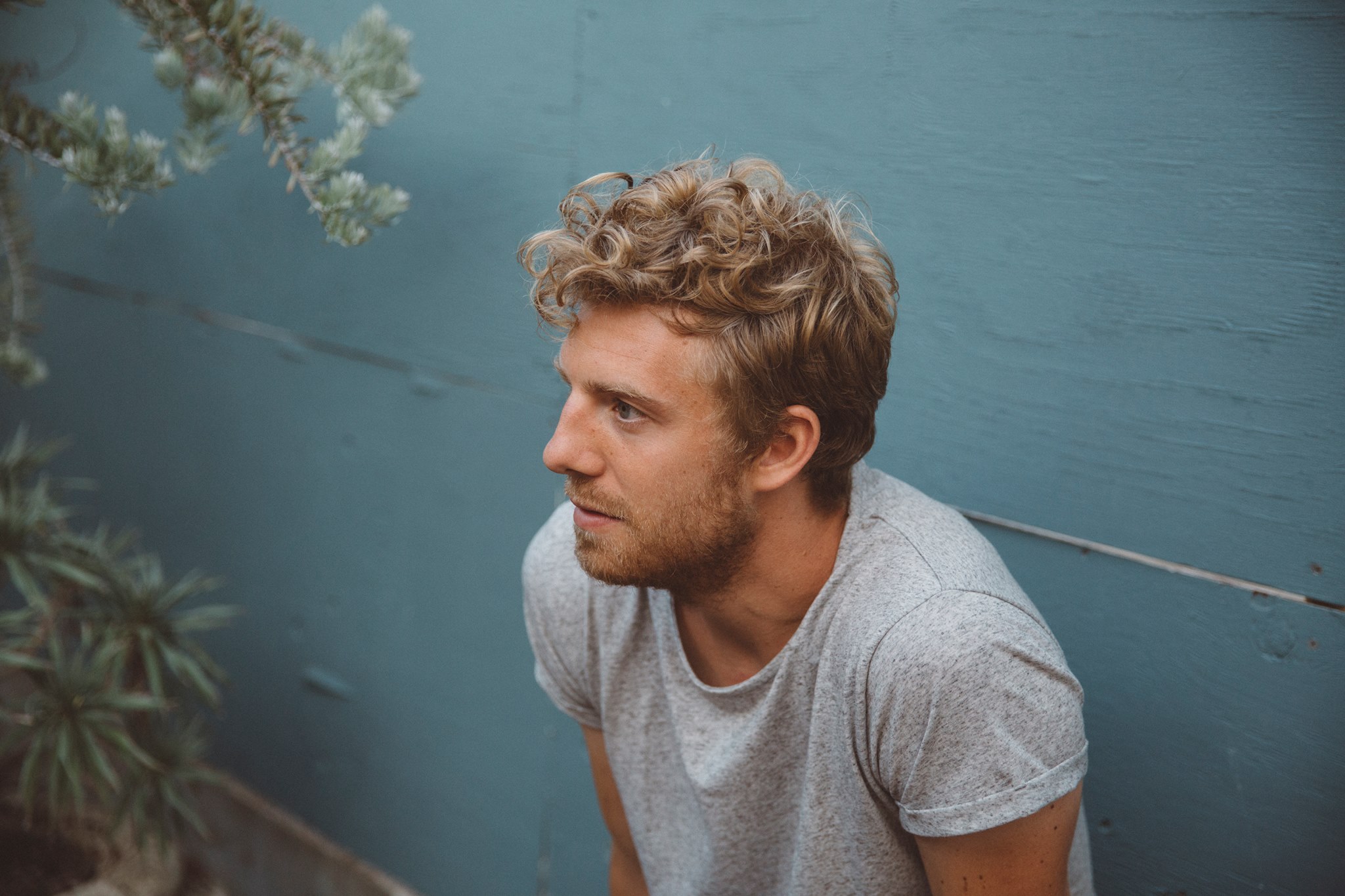 The story and meaning of the song 'Pieces - Andrew Belle 